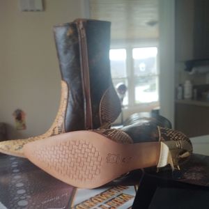 White diamond Python and leather brown and very pale yellow 4 inch Spike heel